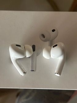 Apple AirPods Pro Model 2