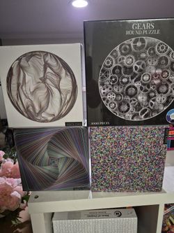Puzzles lot