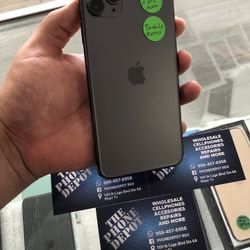 iPhone 11 Pro Max 64gb Only Works For TMOBILE And Metro 