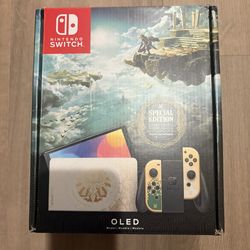 Nintendo Switch Zelda OLED TOTK Special Edition w/ Extras