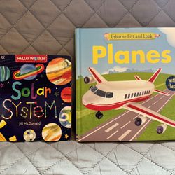 Solar System & Planes (look And Lift) Books