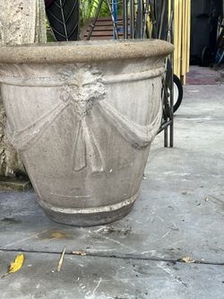 Antique Planters (Make A Offer/notfree) 