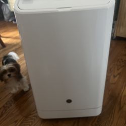 Portable Air conditioner - Like new