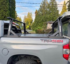 Retrax Tonneau Cover for Toyota Tundra