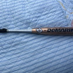 DEMARINI BASEBALL BAT (very used)