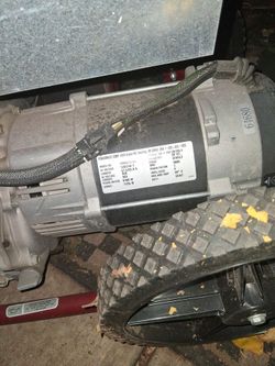 Power mate generator powered by Yamaha 5700running watts