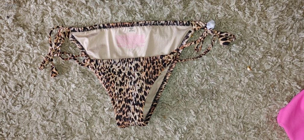 Victorias Secret Bikini Bottoms Leopard Print