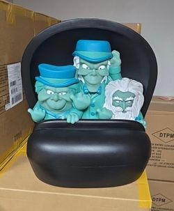 Haunted Mansion light up