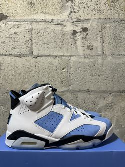 AIR JORDAN 6 UNC RETRO UNIVERSITY BLUE NEW