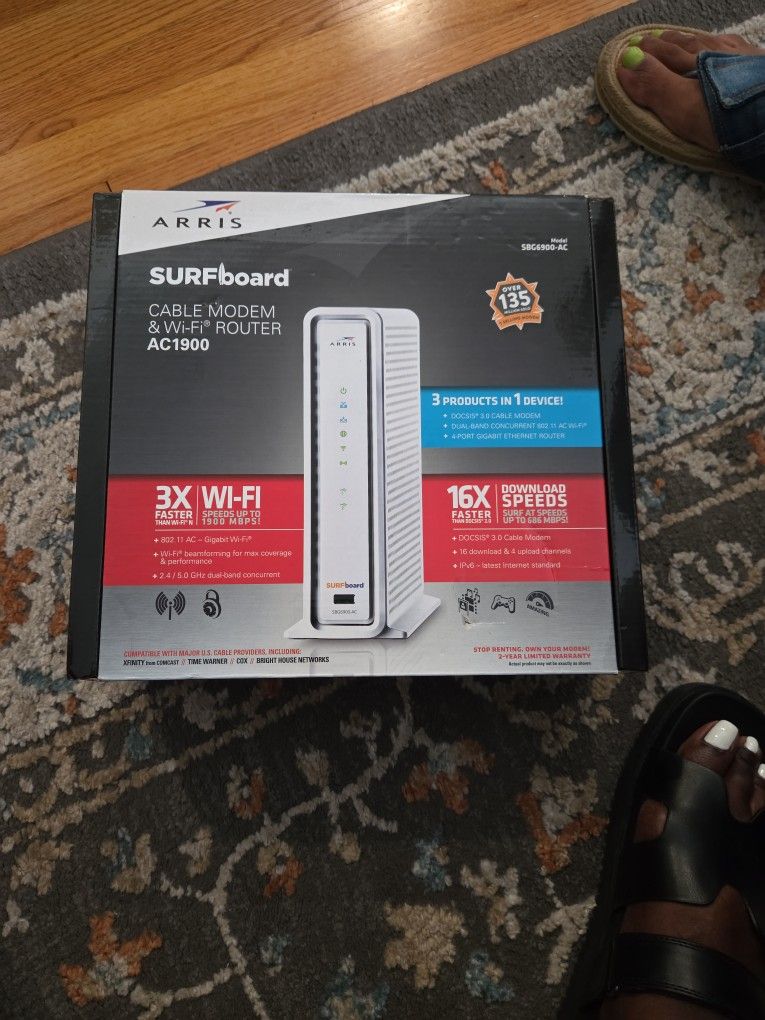ARRIS SURFBOARD ROUTER