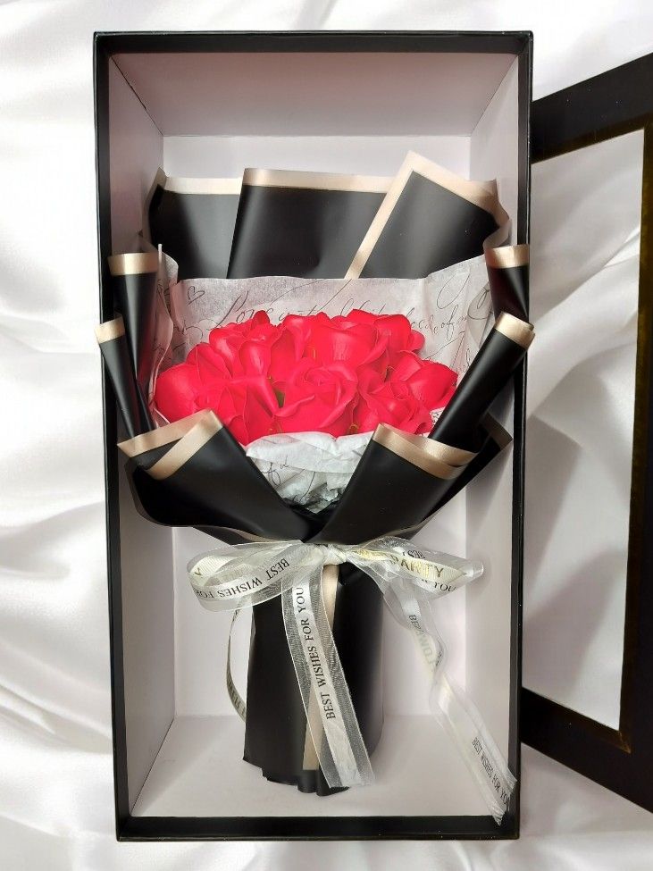 NEW🌹 Soap Rose Bouquet In Box + 3D Love Tree Card