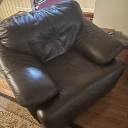 Brown Learn Chair 