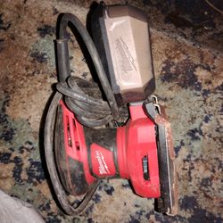 Milwaukee Sander