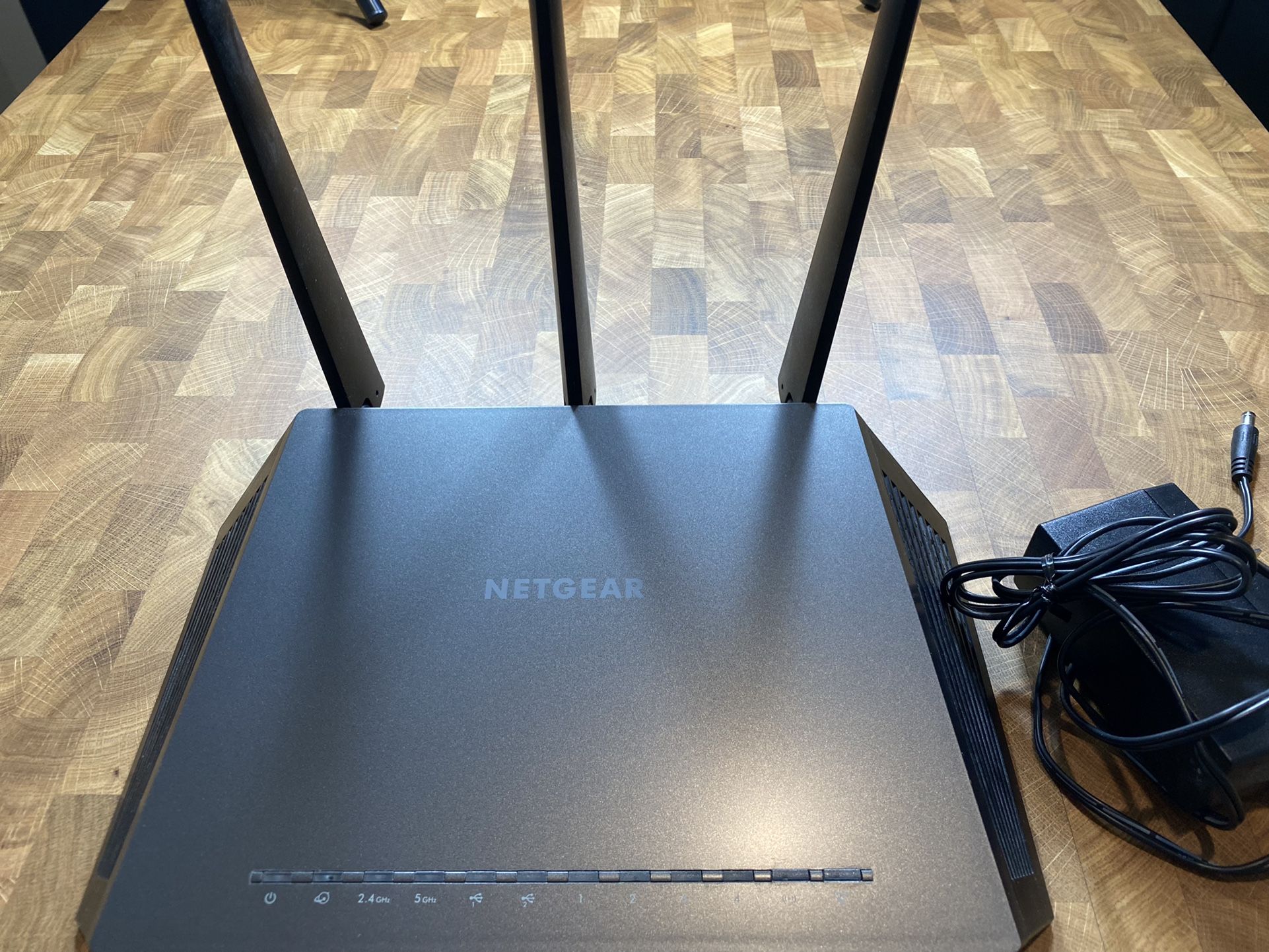 Netgear Nighthawk Wireless Router 