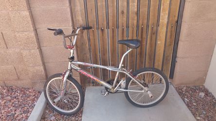 Huffy Torsion Competition BMX for Sale in Glendale AZ OfferUp