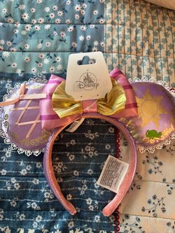 Rapunzel Minnie Mouse ears