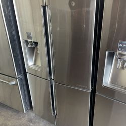 Samsung 4door refrigerator