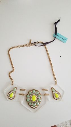 Festival necklace