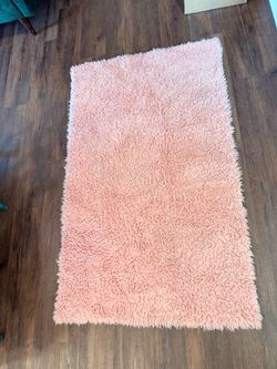 Pink fux fur rugs