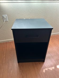 Night stand