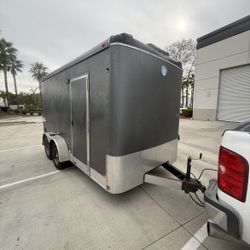 2010 Interstate Enclosed Trailer