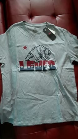 Levi's Men T-shirt XL