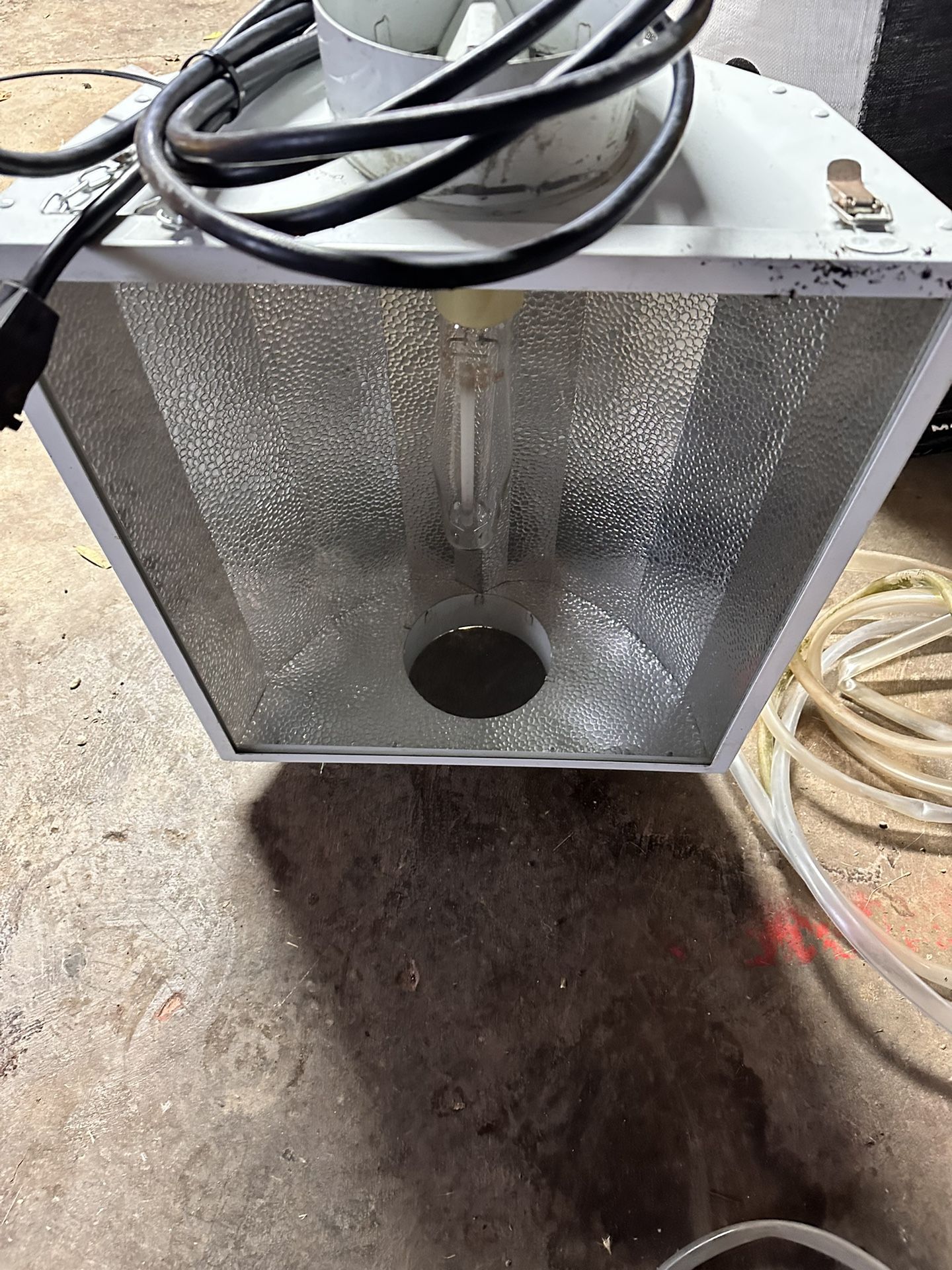 Grow Room Equipment