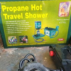 Propane shower portable NEW