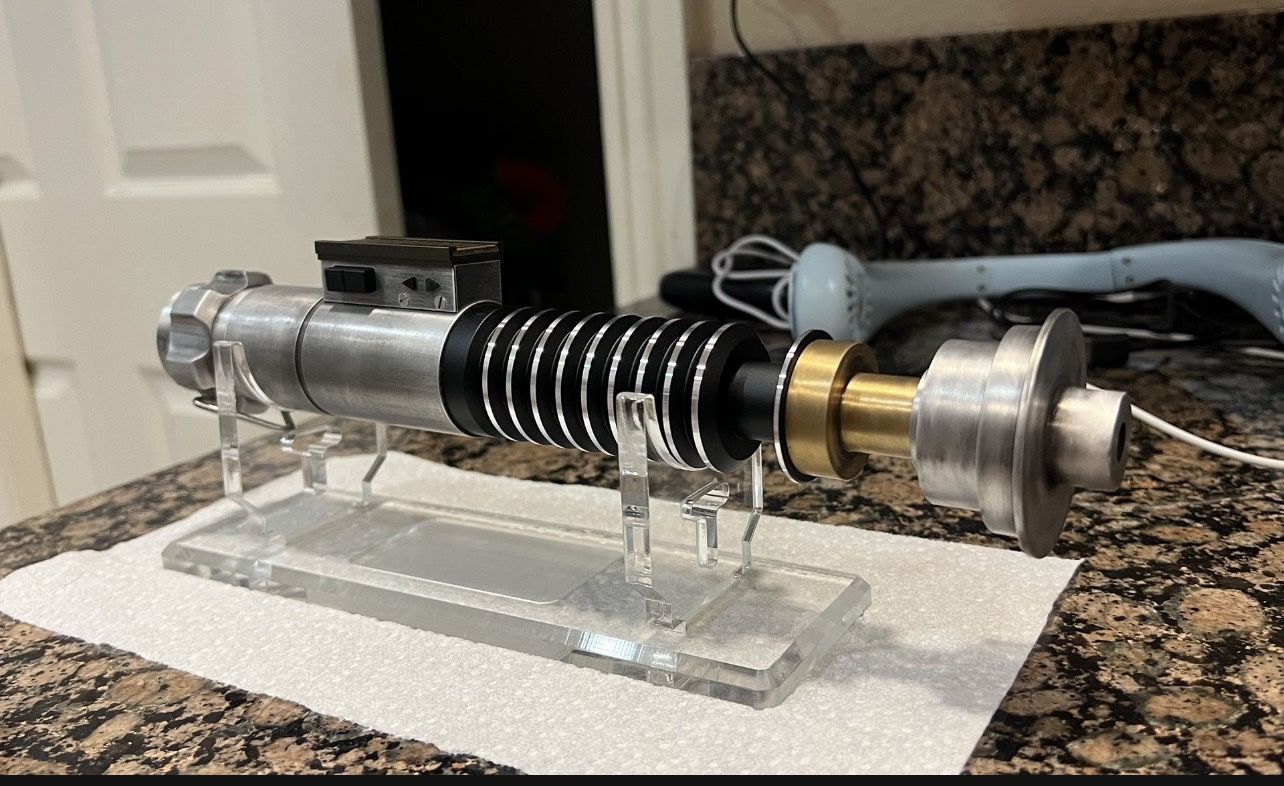 Vader's Sabers Weathered Luke Skywalker Neopixel Lightsaber (proffie)