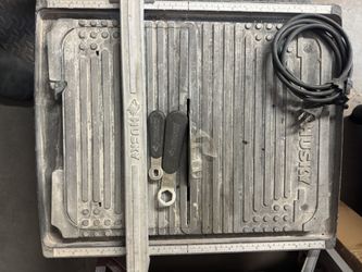 Husky Tile Cutter