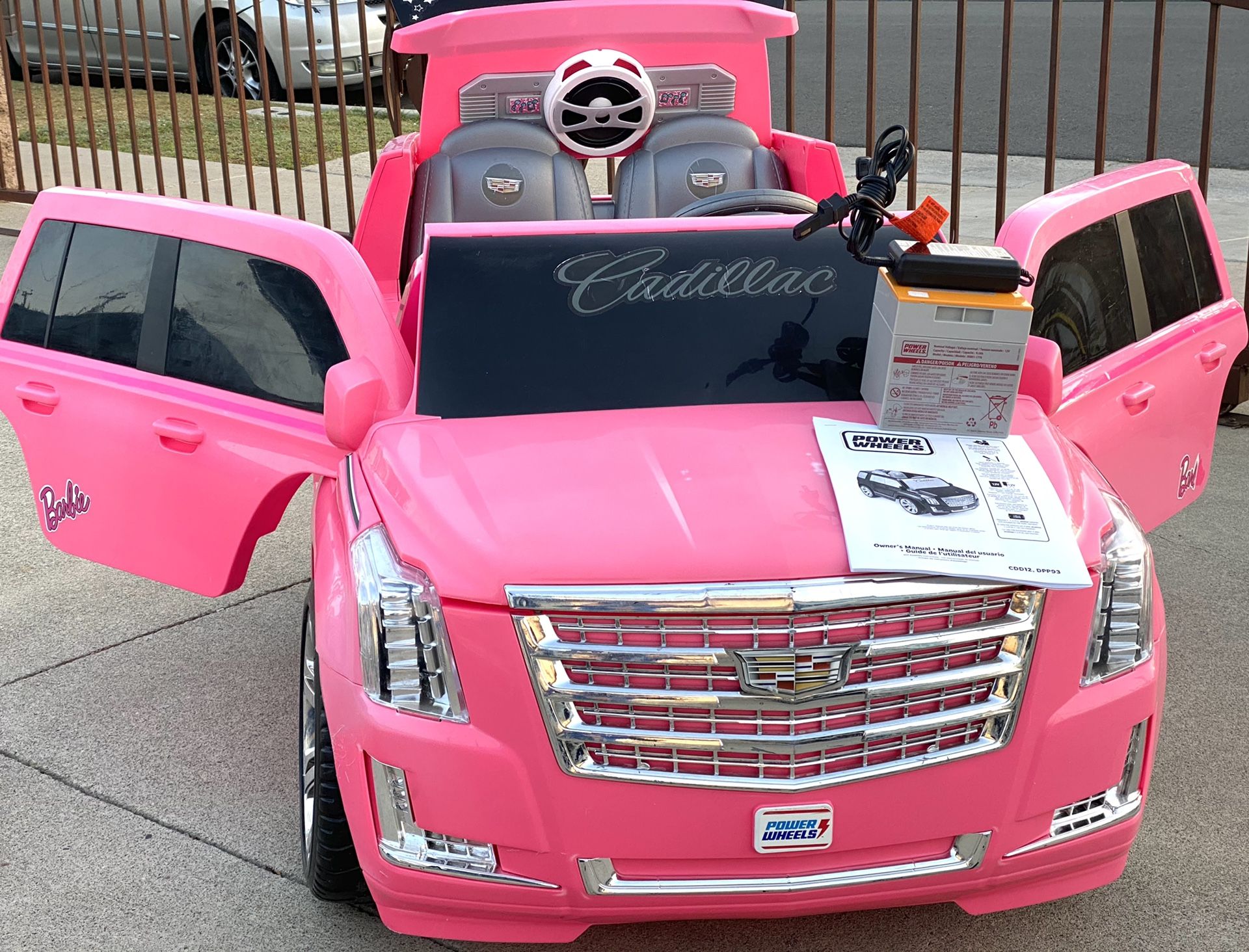 Pink Cadillac Escalade 12volt Electric Kid Ride On Car Power Wheels