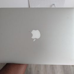 Macbook Air