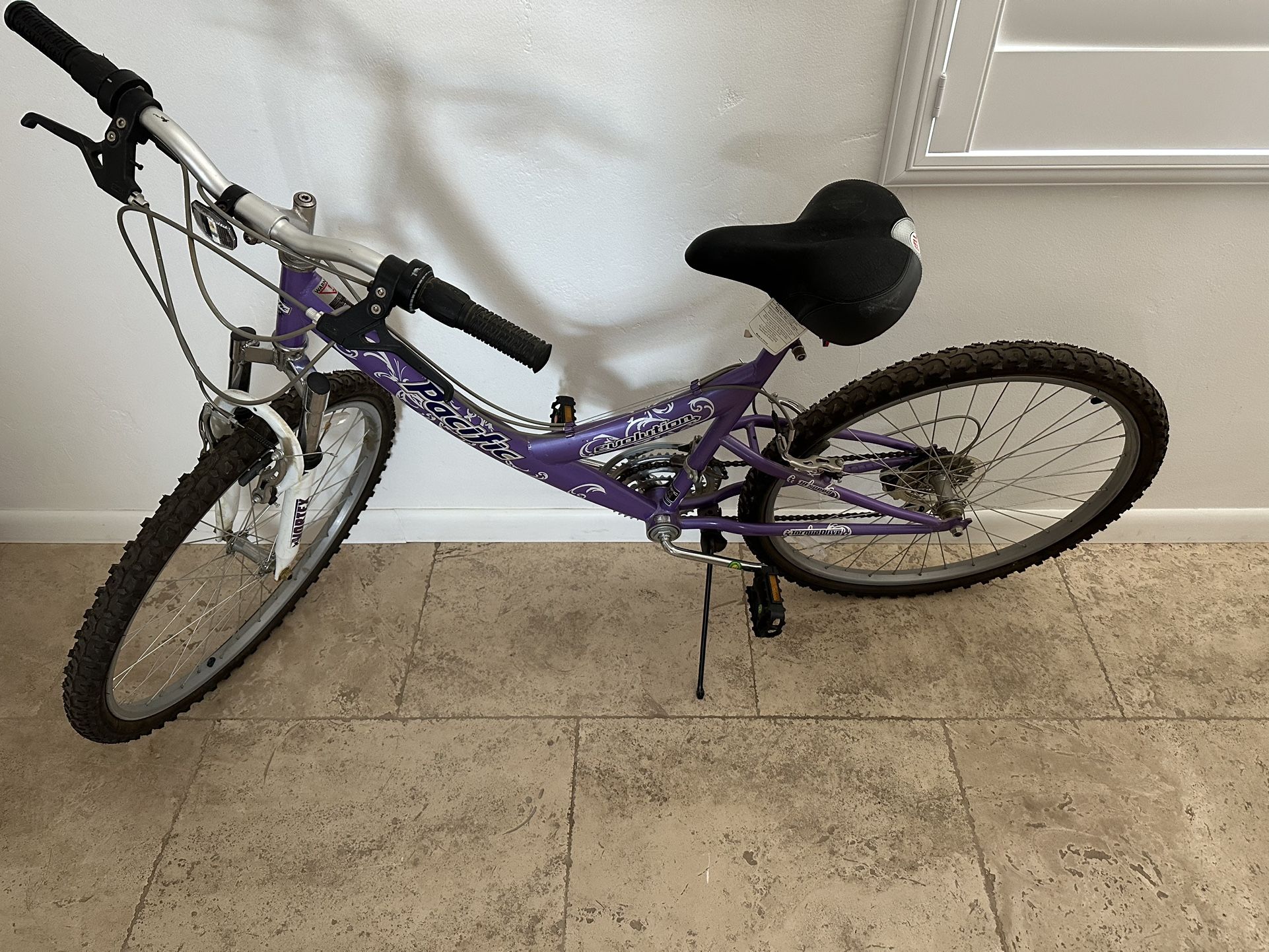 Women’s Evolution Pacific Vortex Mountain Bike