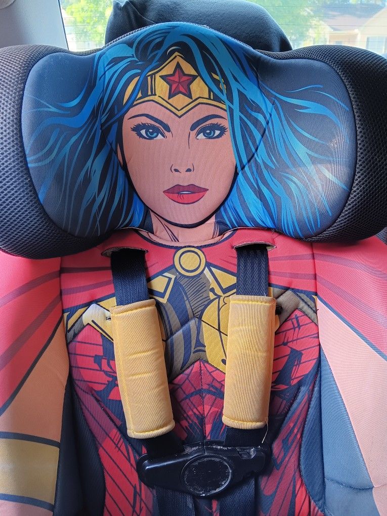 Wonder Woman Booster/Carseat