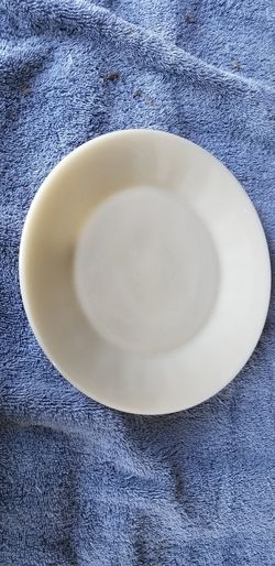 17 fireking white plates vintage 9in Each