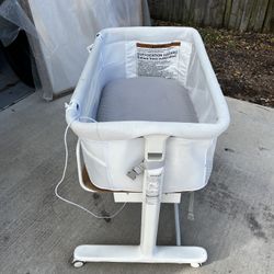 vavasoo rocking bassinet