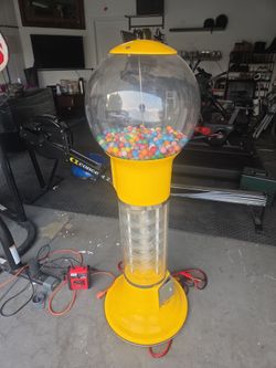 Gum ball machine