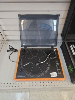 Crosley turntable