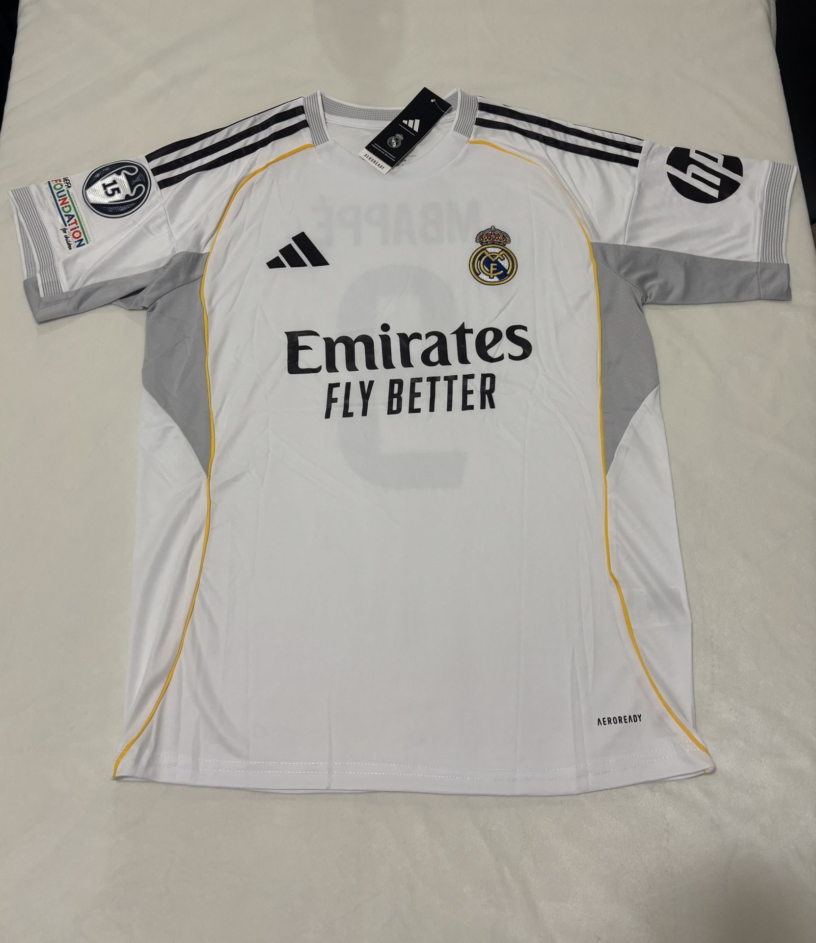 Kylian Mbappé #9 Real Madrid Home Jersey - White