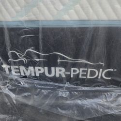 California King Tempur-pedic Mattress (Medium Firm) 