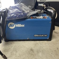 Millermatic 141 Welder & Tank