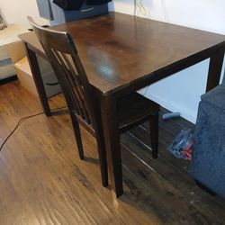 Dinner Table And Chairs