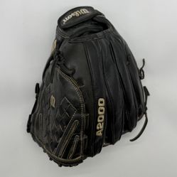 Wilson A2000 Fastpitch FV125 12.5" RIGHT Handed Black Leather