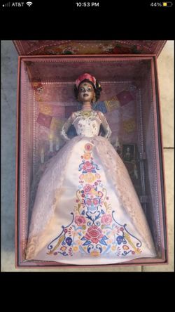 Día de los muertos Barbie rare find