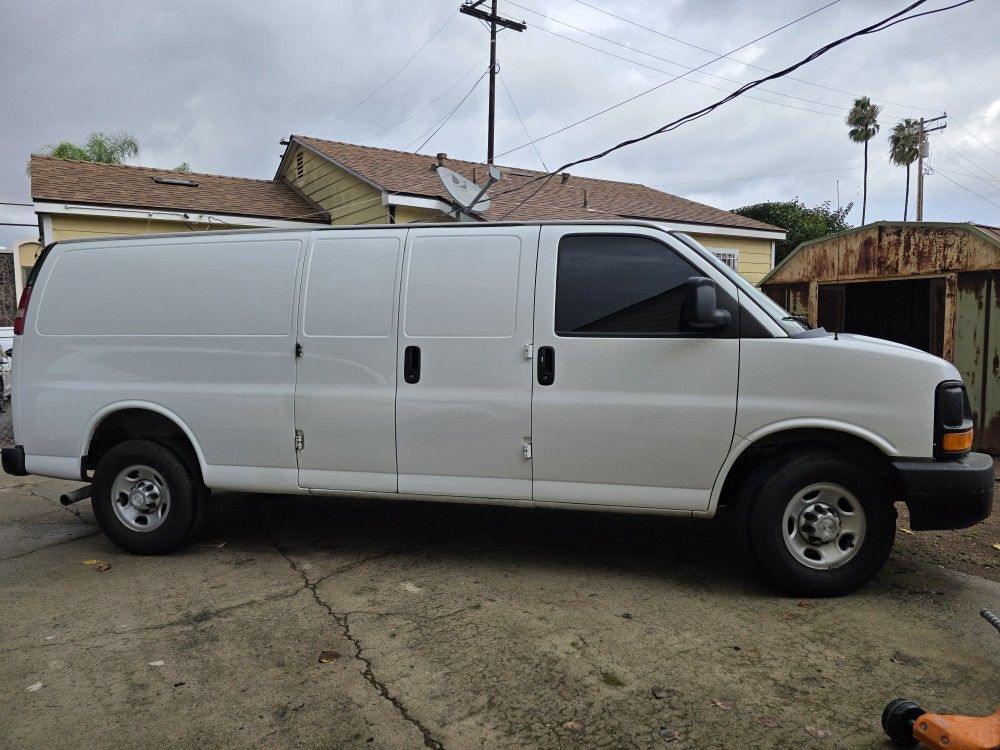 2016 Chevrolet Express