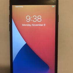 iPhone 7 128GB Unlocked For Any Carrier!