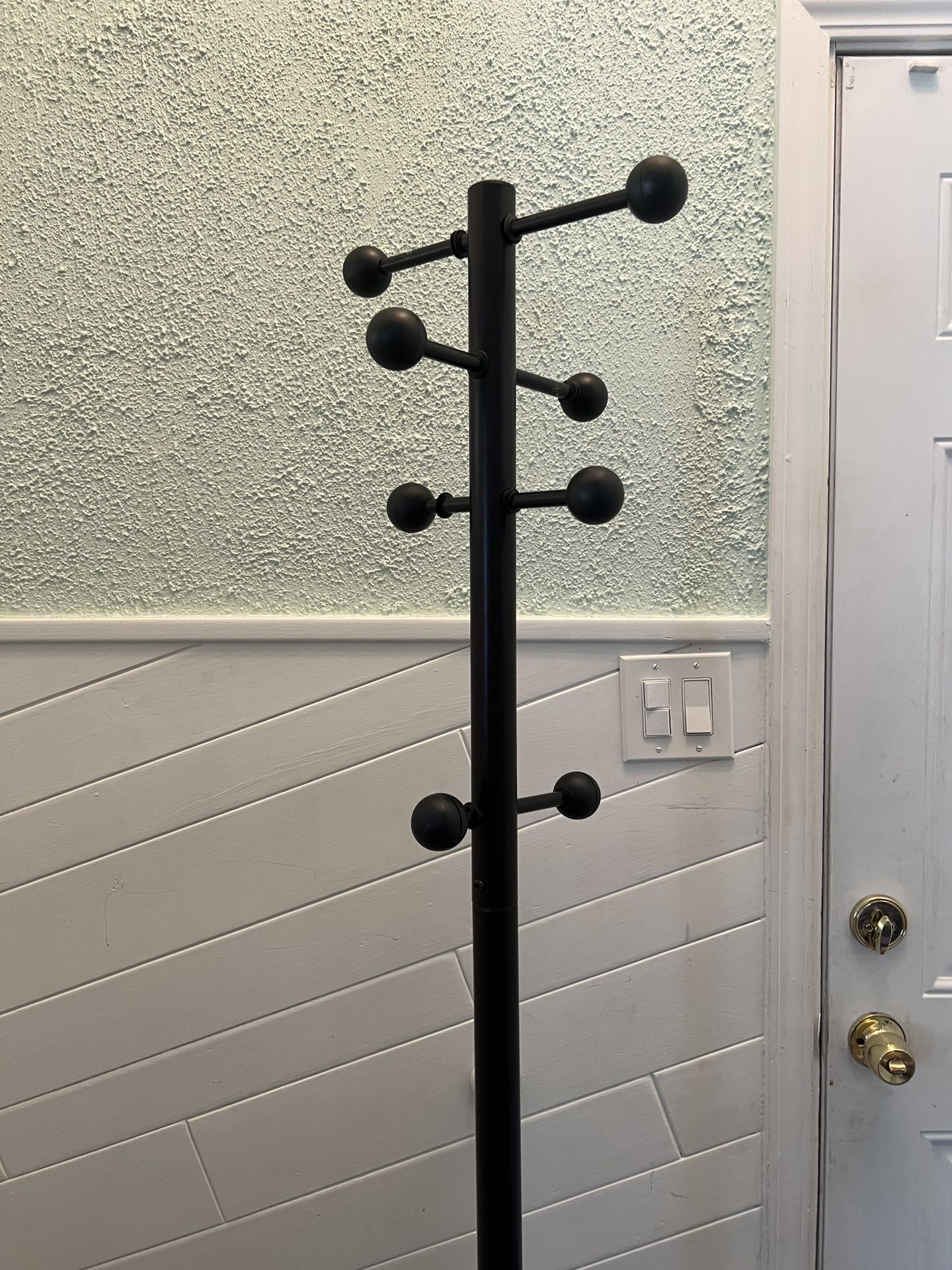 Jacket Holder