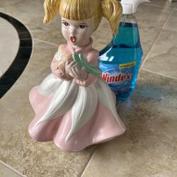 Ceramic Figurines 