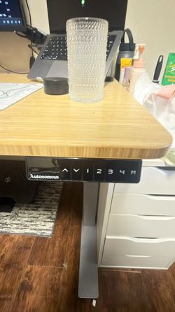 Autonomous desk + chair + light + 4k monitor
