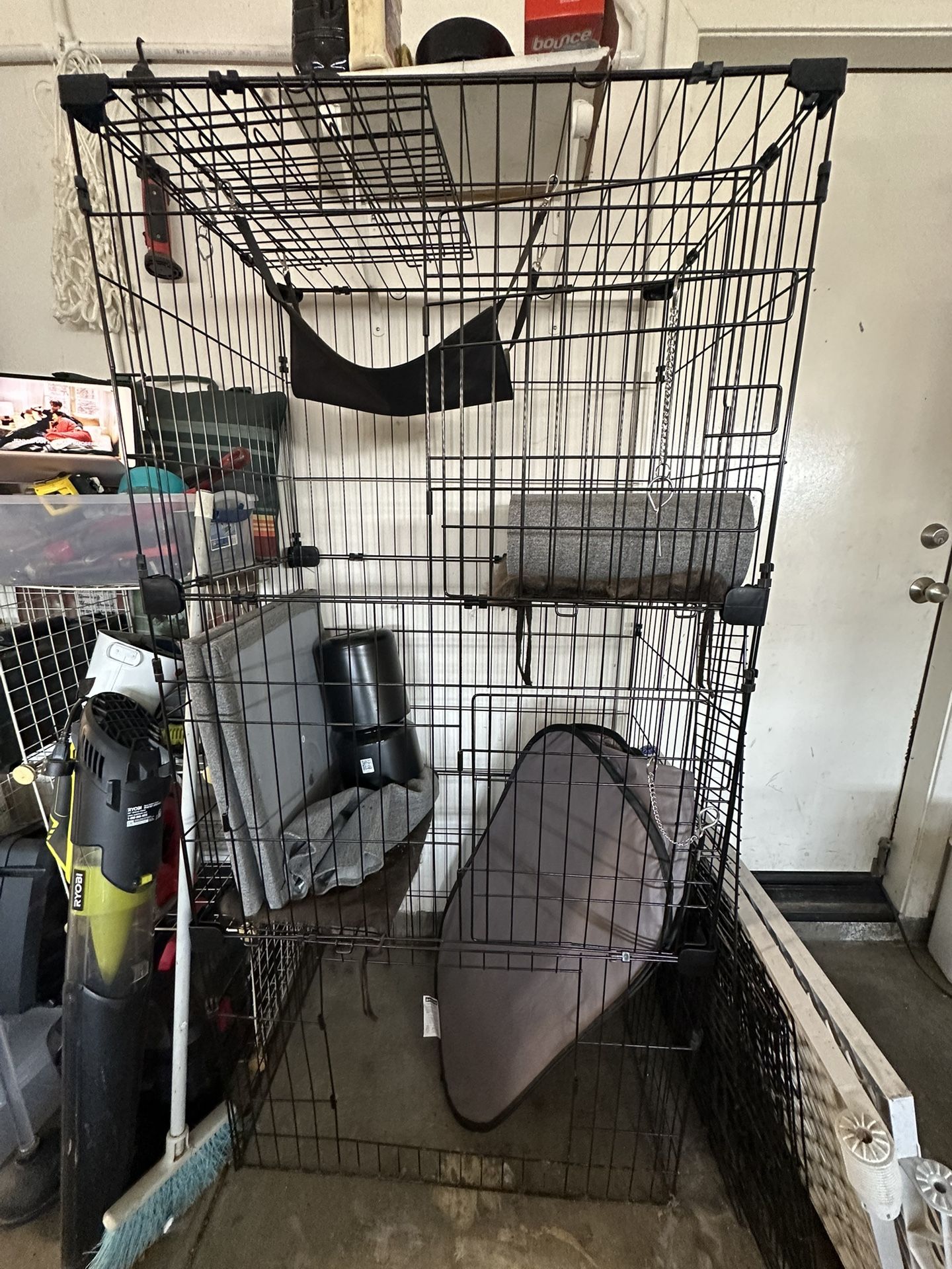 Extra Large 4-Tier Wire Cat/Ferret/Rabbit Cage - Indoor/Outdoor Kennel